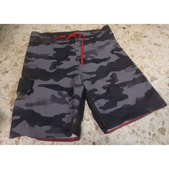 Swim Trunks Men's Camo SZ 32 Green Gray Red Accents - Picture 1 of 4